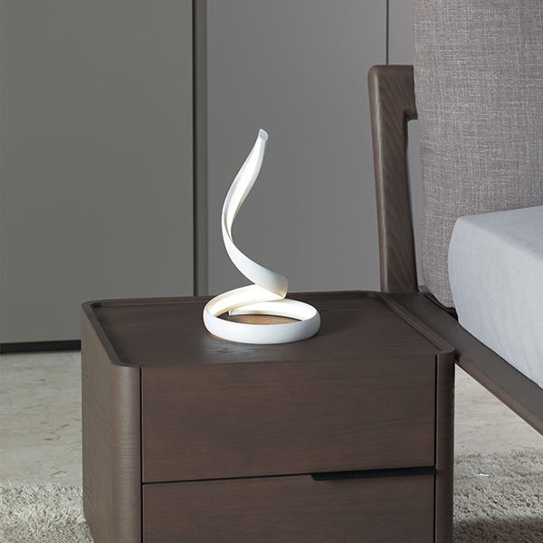 Lampada da comodino moderna lume per camera da letto lumetto da tavolo –  arte e luce designers