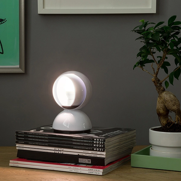 Eclisse lampada da tavolo di design - Artemide - Tavolo - Progetti in Luce
