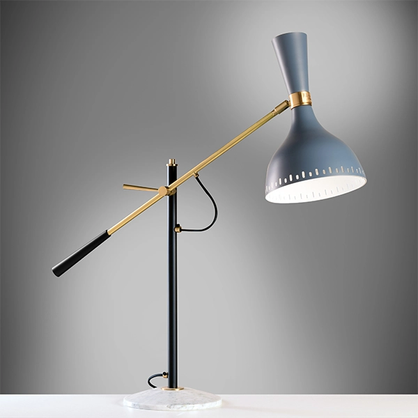 Semplice lampada da tavolo elegante - Lampex Italiana - Tavolo - Progetti  in Luce